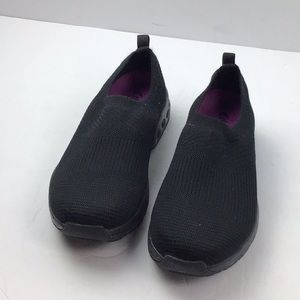 Therafit slipped on sneakers